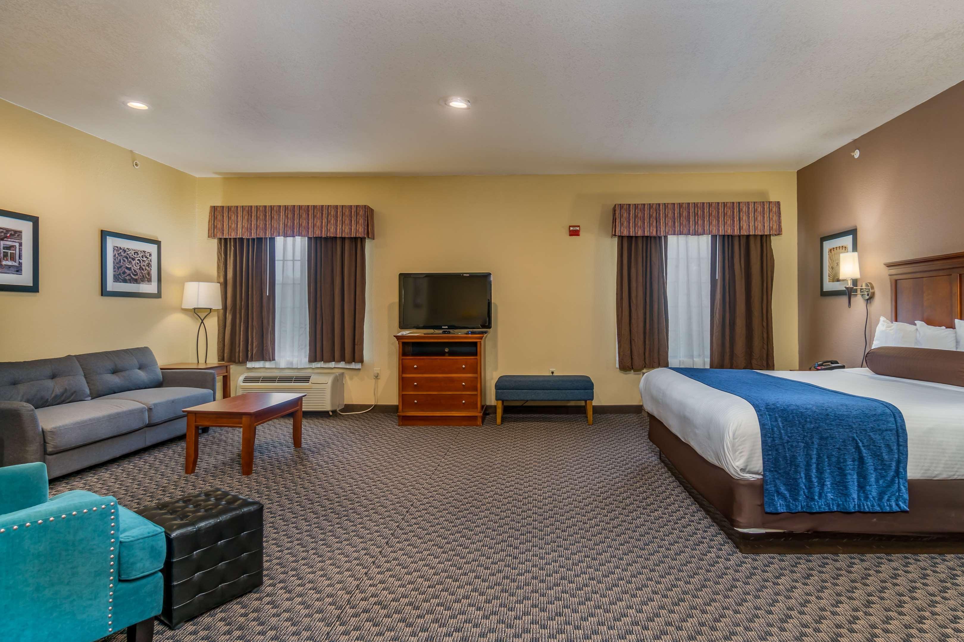 Best Western Plus Shamrock Inn & Suites Εξωτερικό φωτογραφία