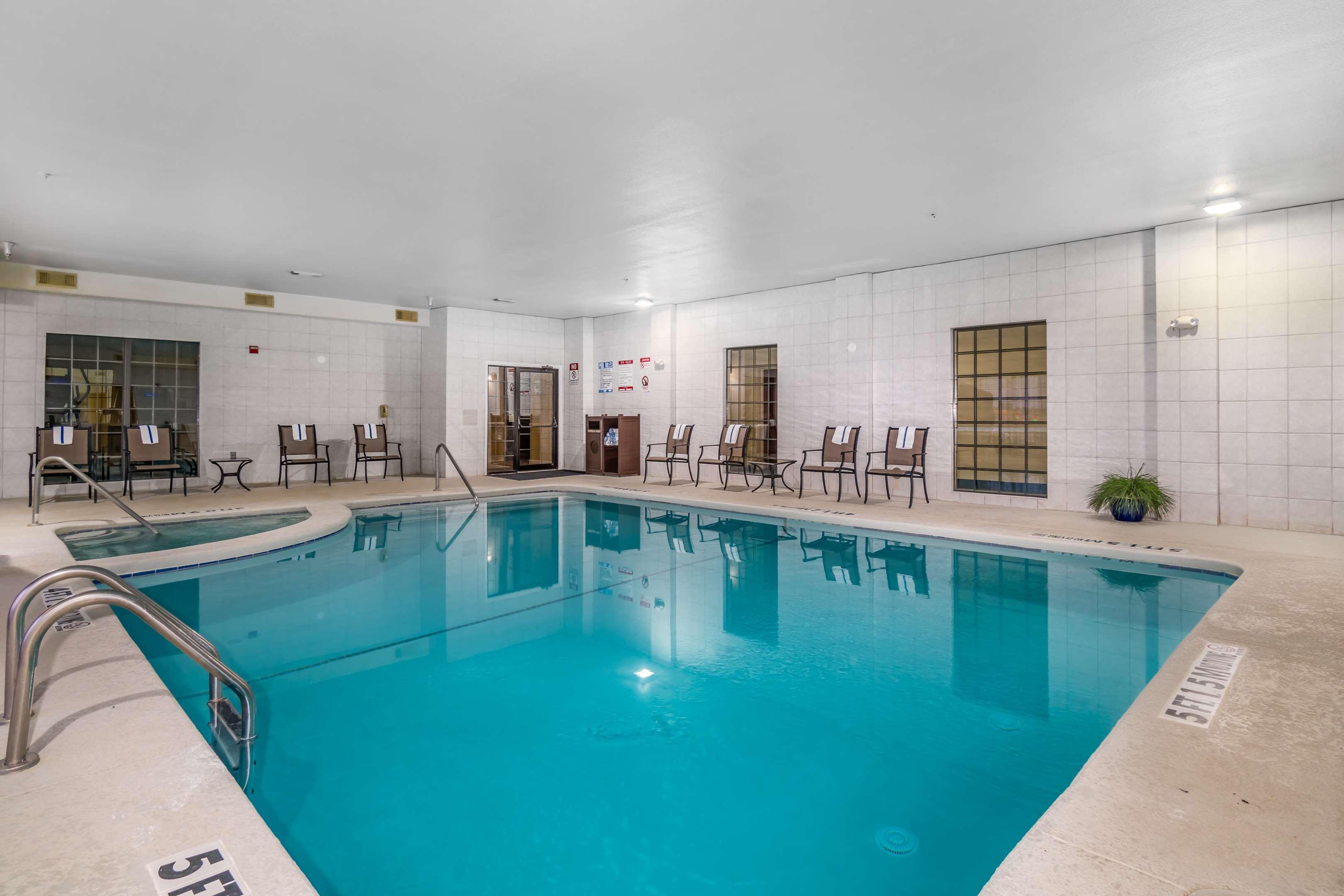 Best Western Plus Shamrock Inn & Suites Εξωτερικό φωτογραφία